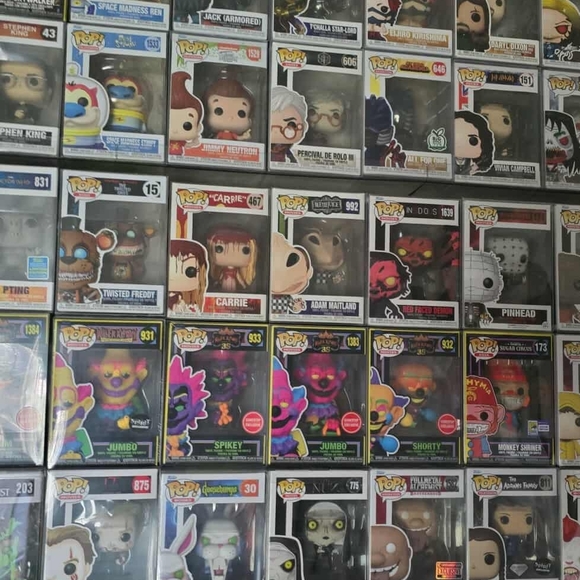 Funko Pop Vinyl Figure Collection - Picture 9 of 10